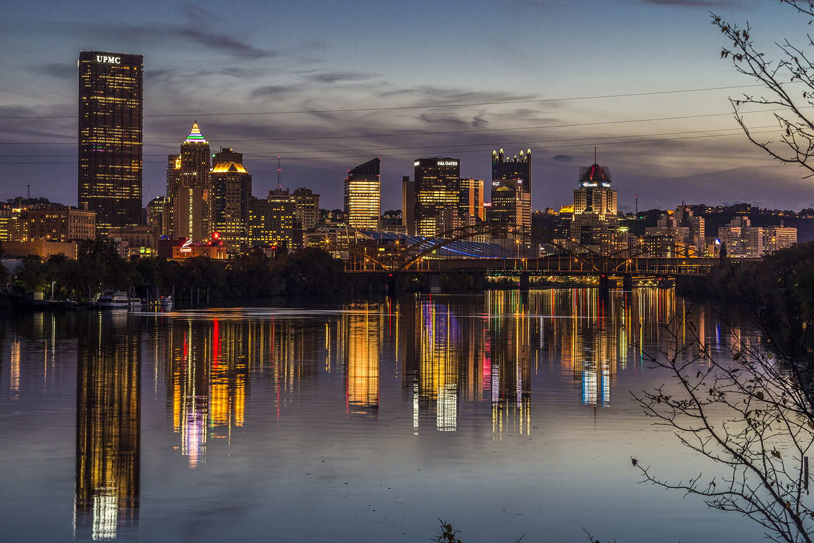Light UP Night In Pittsburgh